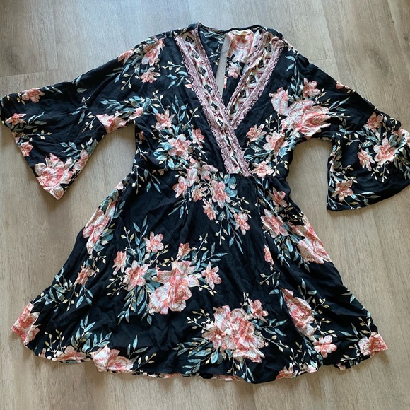 Billabong Floral Patterned Top summer vacation dress - Picture 2 of 10